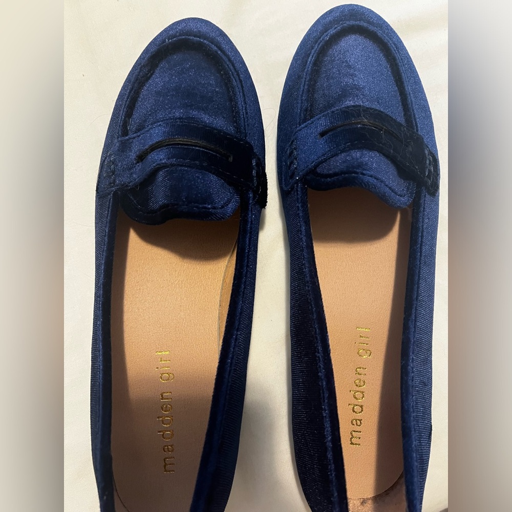 Madden girl blue velvet flats